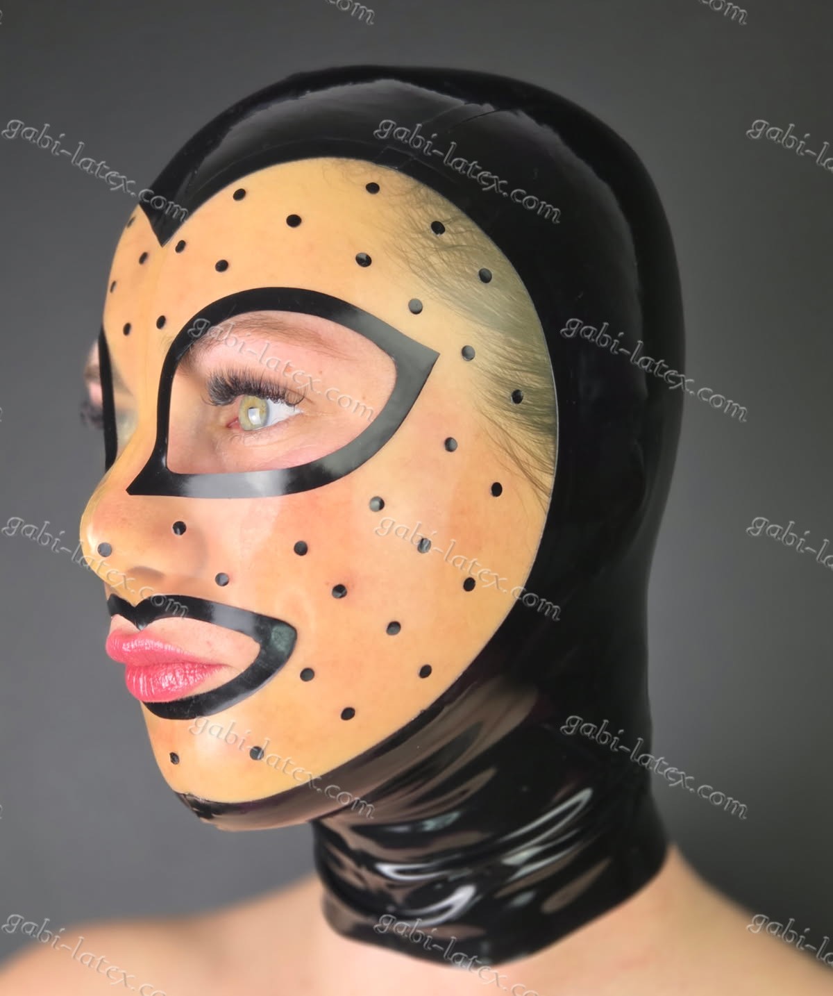 Latex rubber mask PIPI